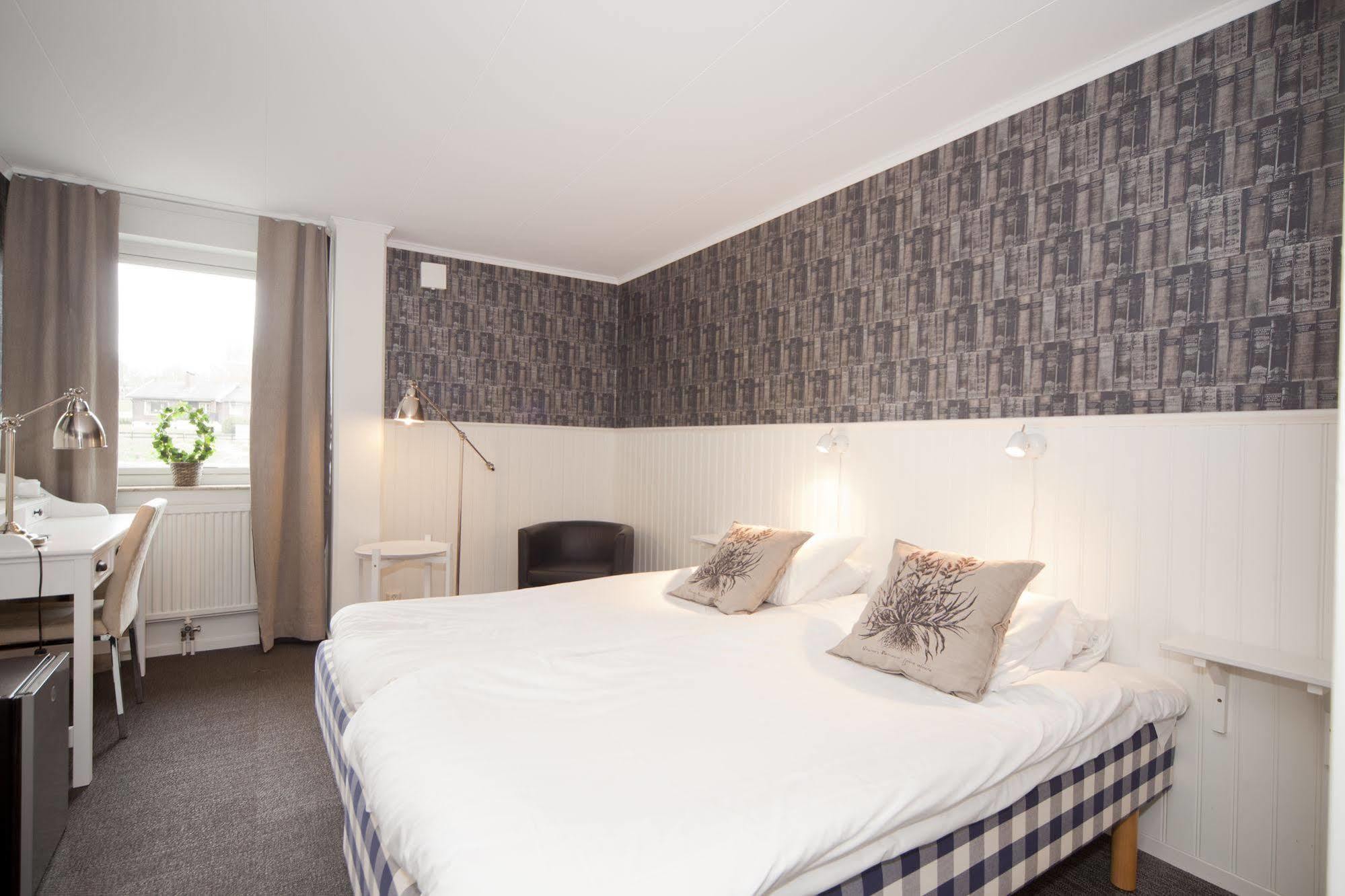 Lages Motel Borås Zewnętrze zdjęcie