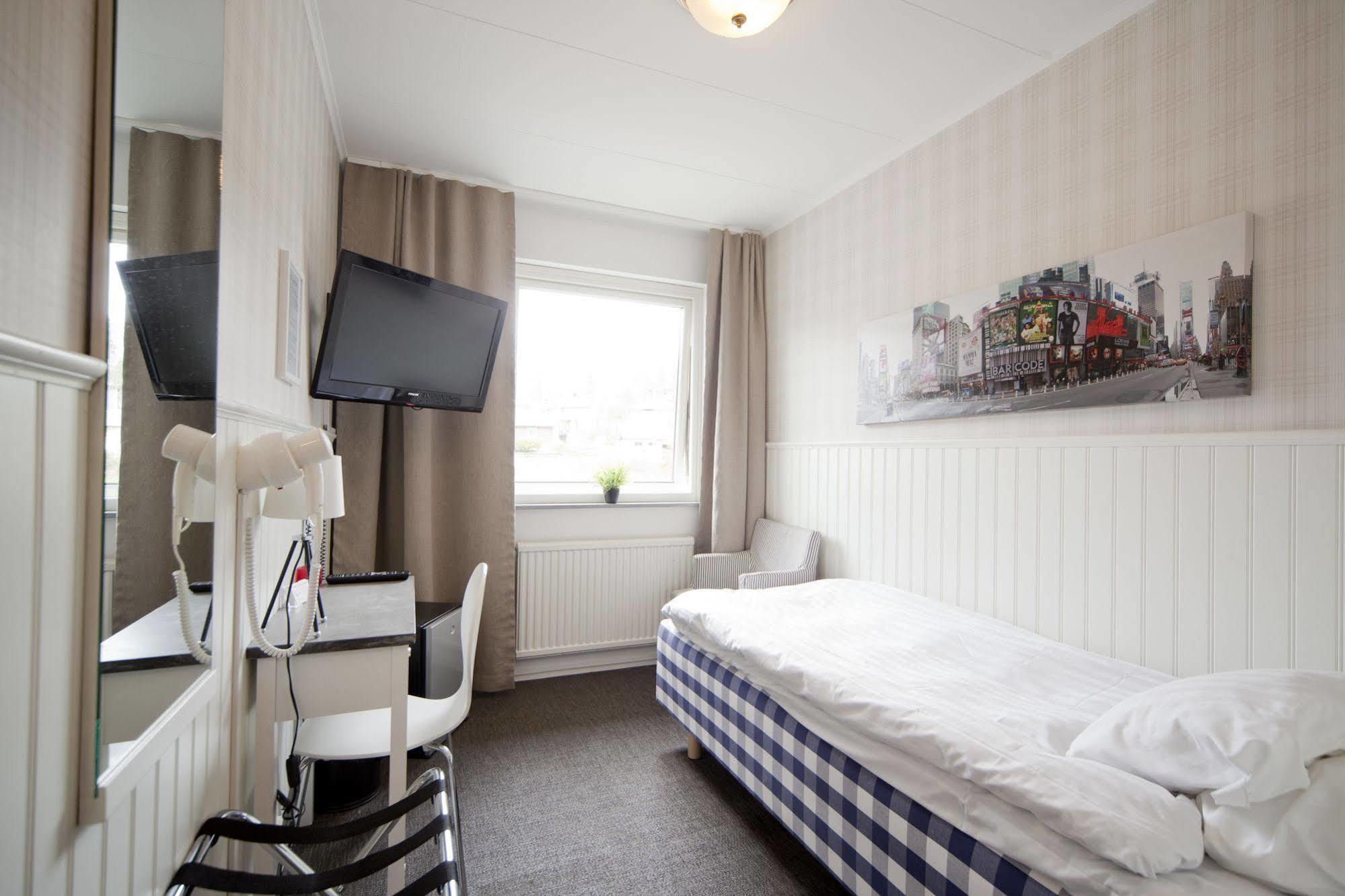 Lages Motel Borås Zewnętrze zdjęcie